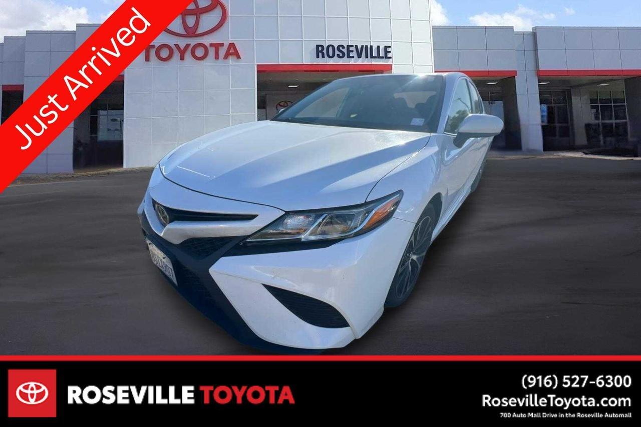 2019 Toyota Camry SE