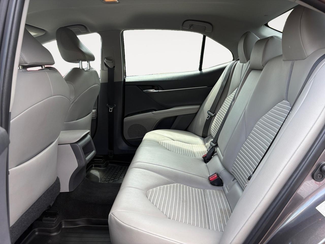 2019 Toyota Camry SE, SUNROOF, HEATED SEATS, APPLE CARPLAY/ANDROID AUTO CAPABLE, SUNROOF, REMOTE START,CLEAN CARFAX, VIRGINIA OWNED, CRUISE INTO A CAMRY! Virginia Beach VA