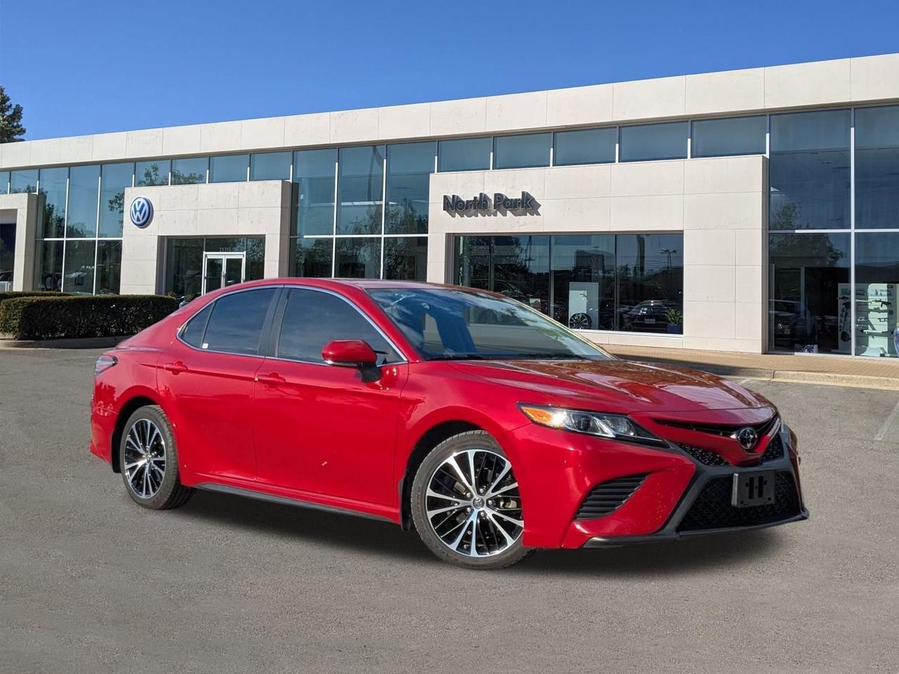2019 Toyota Camry SE