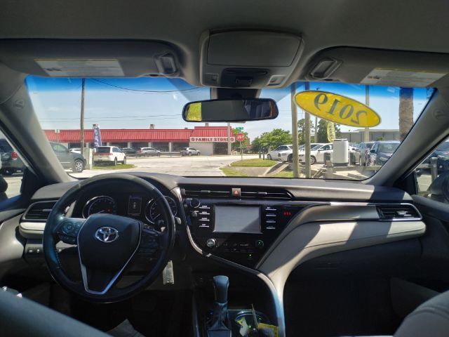 2019 Toyota Camry SE Sarasota FL
