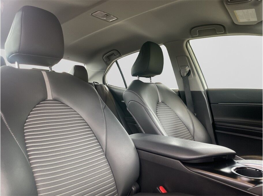 2019 Toyota Camry SE Sedan 4D Port Orchard WA
