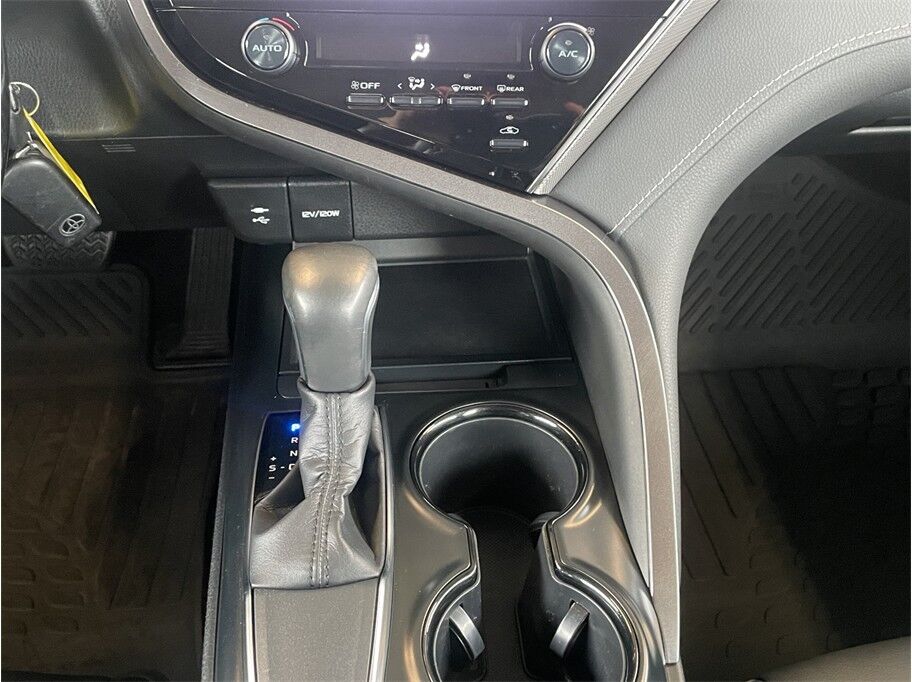 2019 Toyota Camry SE Sedan 4D Port Orchard WA