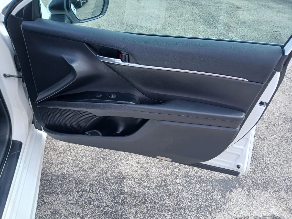 2019 Toyota Camry SE Sedan 4D Maitland FL