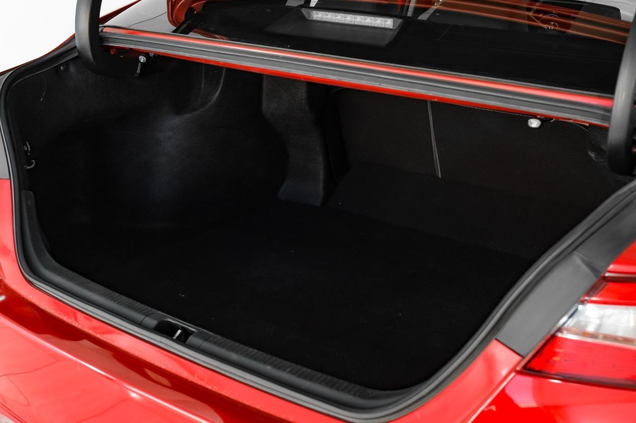 2019 Toyota Camry SE TOYOTA SAFETY SENSE LEATHER/CLOTH SEATS REAR CAMERA POWER DRIVER SEAT Carrollton TX