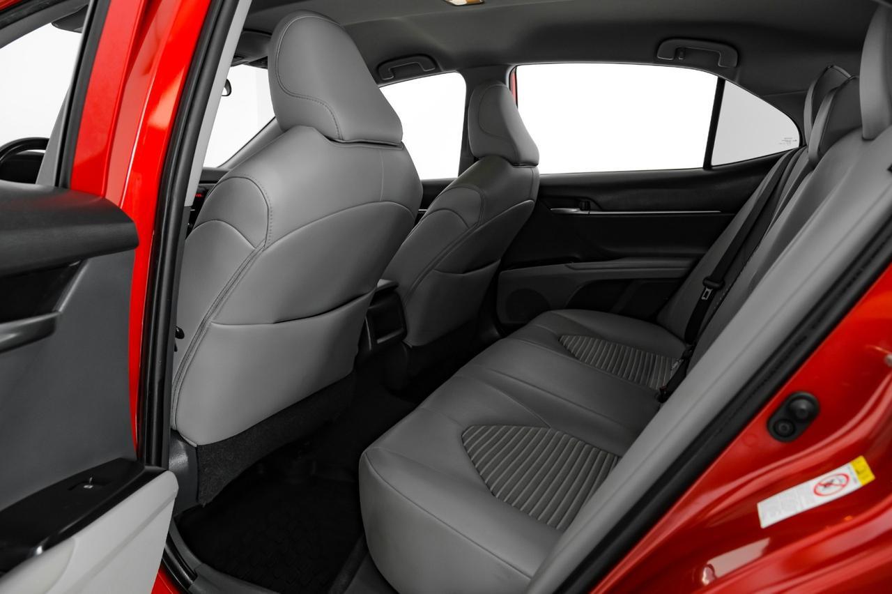 2019 Toyota Camry SE TOYOTA SAFETY SENSE LEATHER/CLOTH SEATS REAR CAMERA POWER DRIVER SEAT Carrollton TX