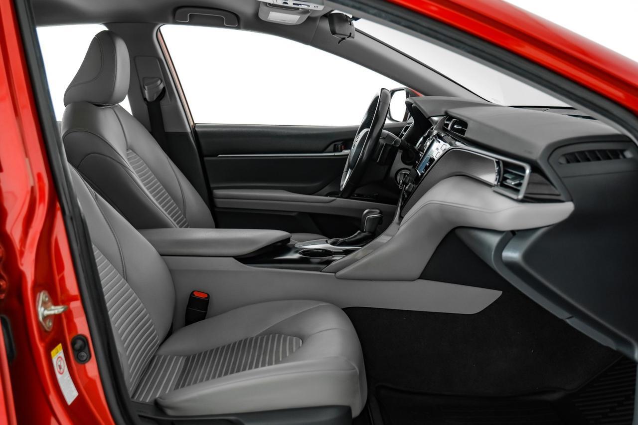 2019 Toyota Camry SE TOYOTA SAFETY SENSE LEATHER/CLOTH SEATS REAR CAMERA POWER DRIVER SEAT Carrollton TX