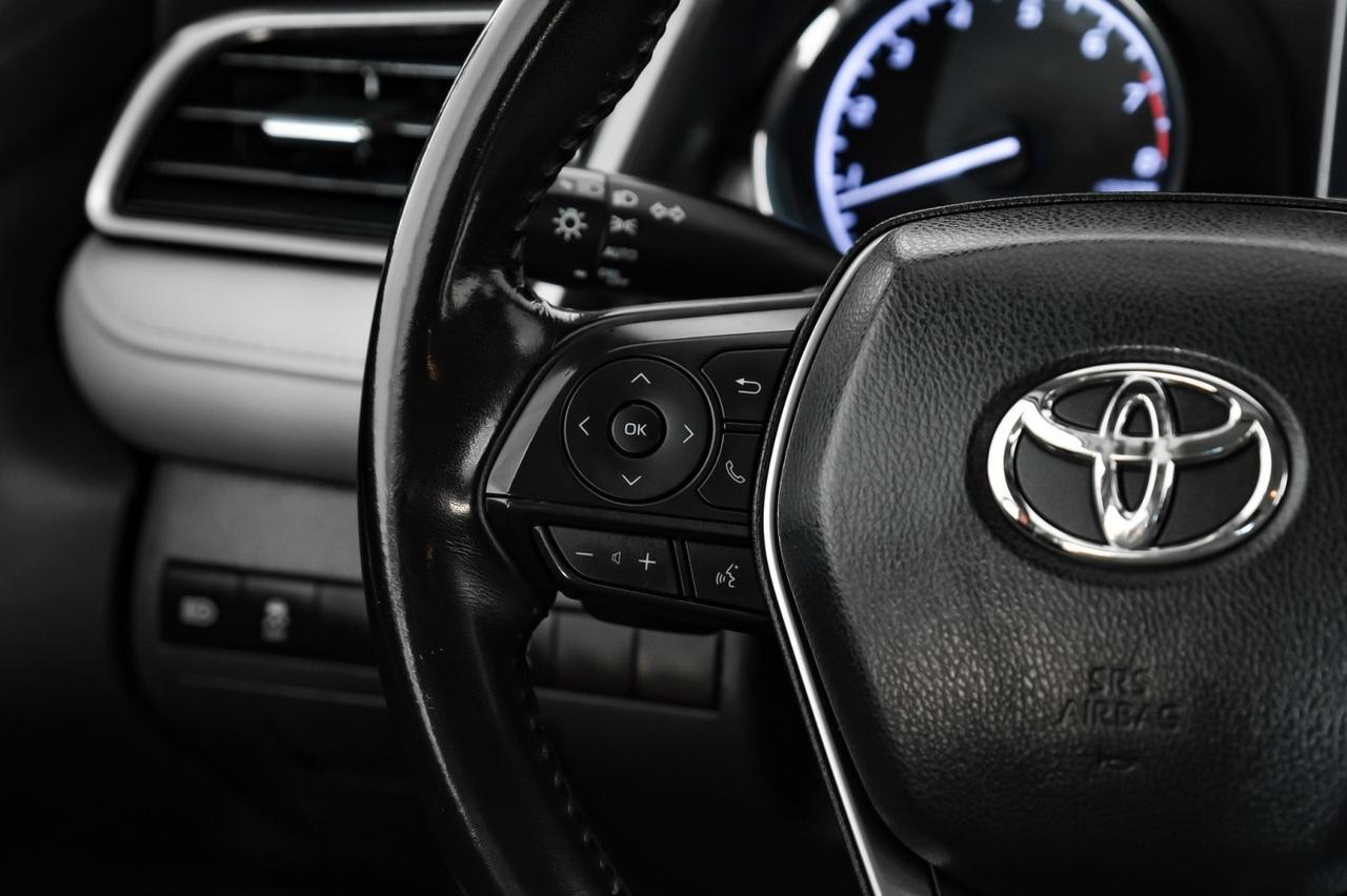 2019 Toyota Camry SE TOYOTA SAFETY SENSE LEATHER/CLOTH SEATS REAR CAMERA POWER DRIVER SEAT Carrollton TX