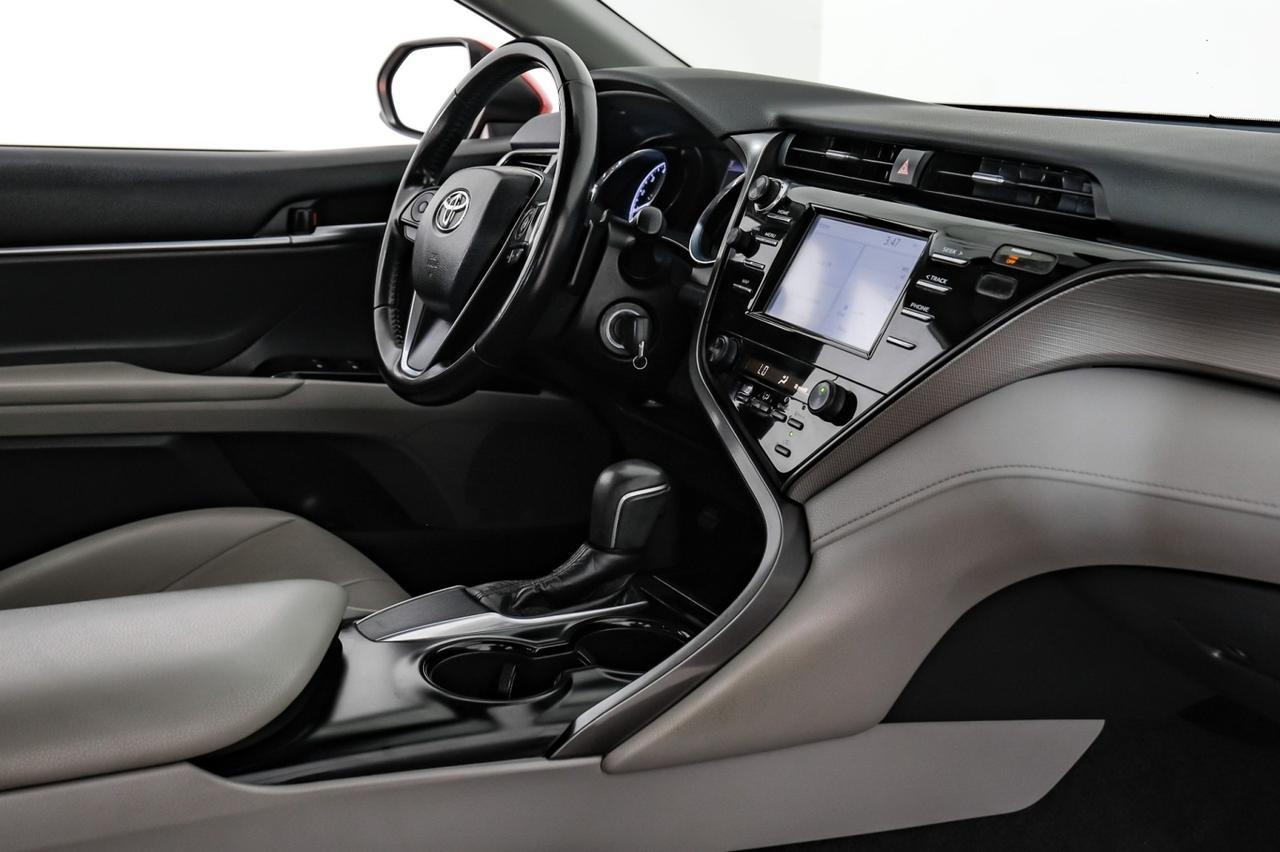 2019 Toyota Camry SE TOYOTA SAFETY SENSE LEATHER/CLOTH SEATS REAR CAMERA POWER DRIVER SEAT Carrollton TX