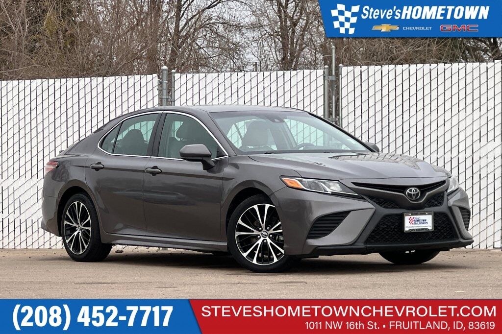 2019 Toyota Camry SE