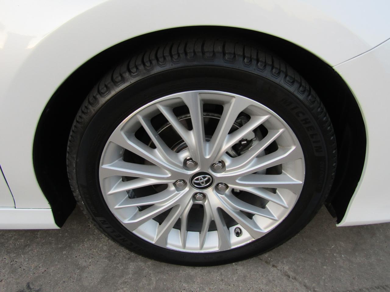 2019 Toyota Camry XLE V6 Auto (Natl) Grand Prairie TX