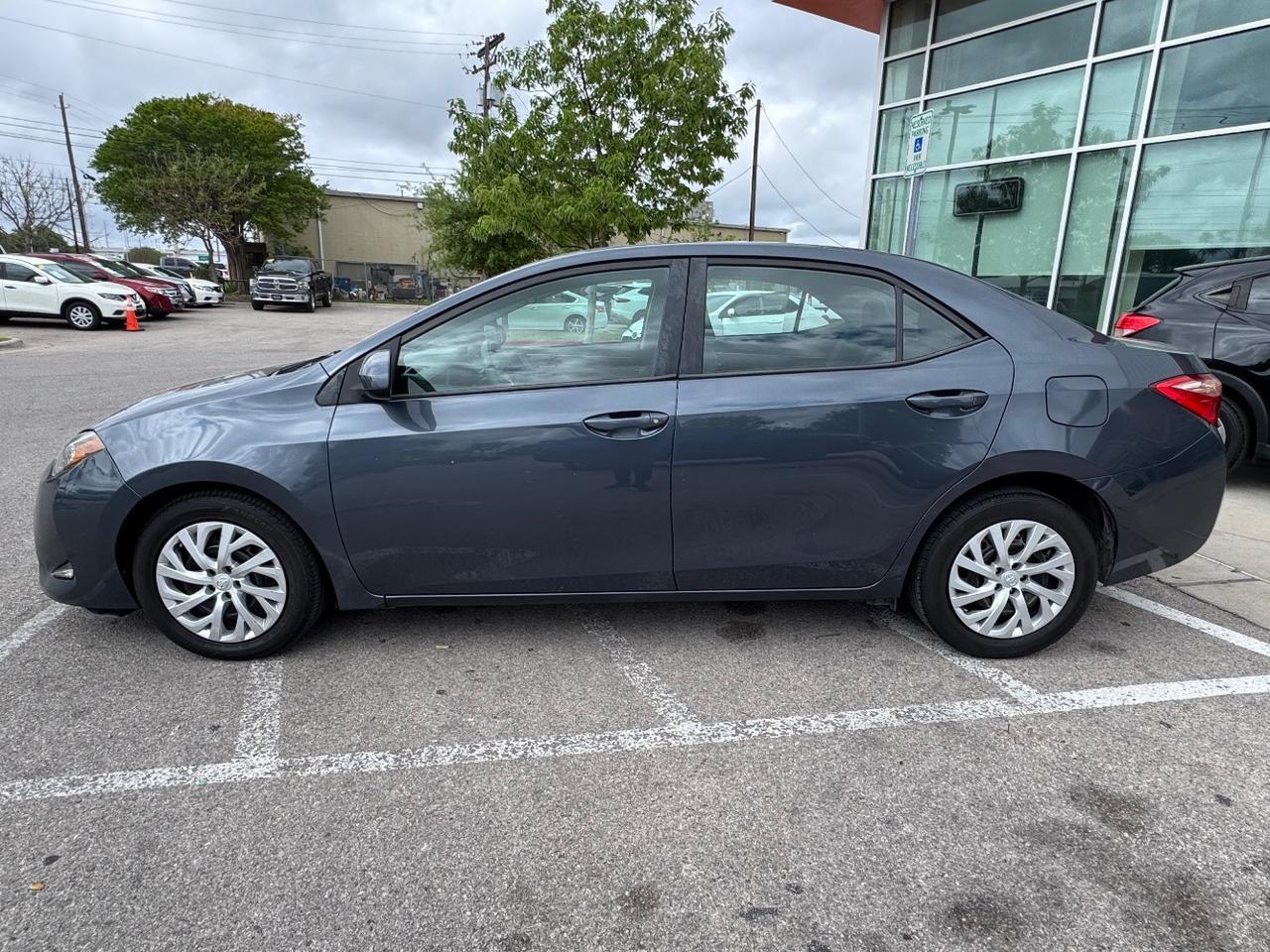 2019 Toyota Corolla LE