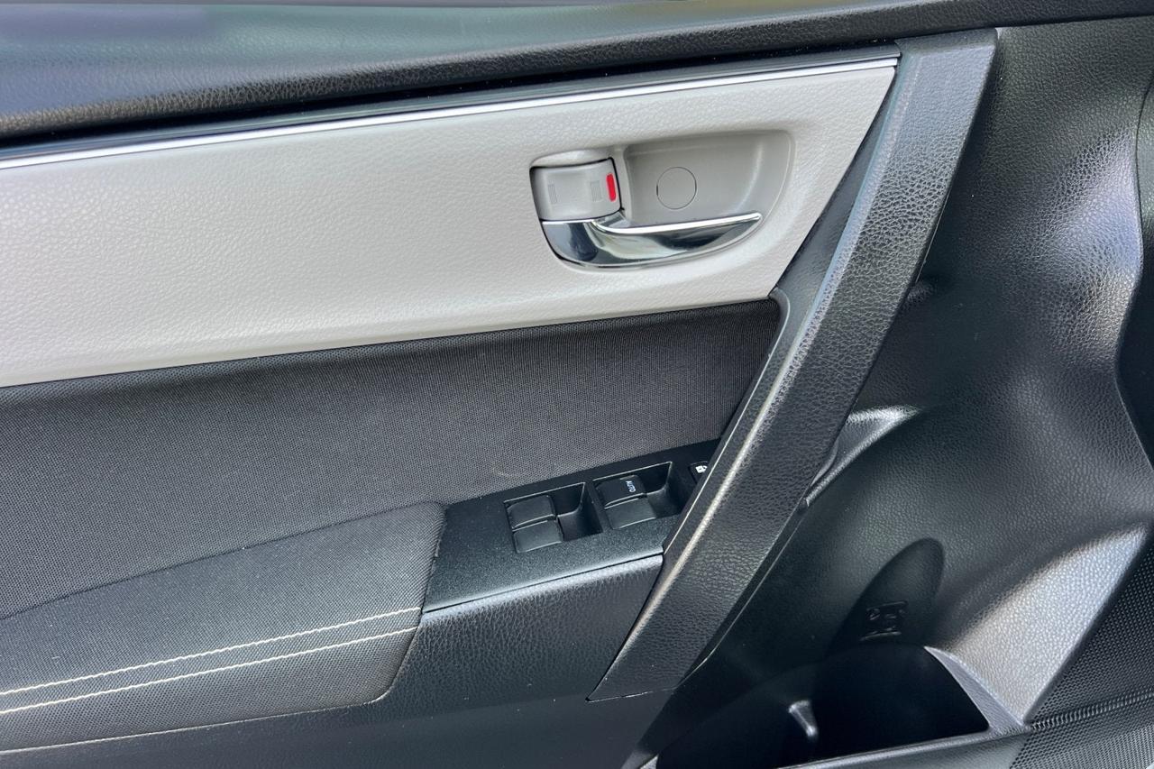2019 Toyota Corolla LE Roseville CA