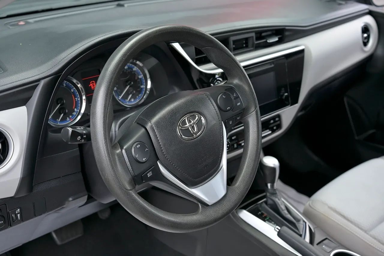 2019 Toyota Corolla LE Sedan 4D Doral FL