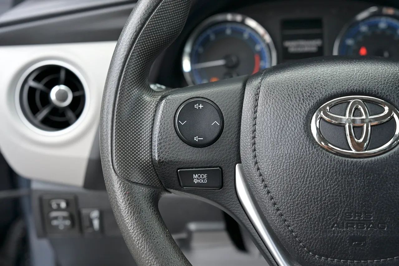 2019 Toyota Corolla LE Sedan 4D Doral FL