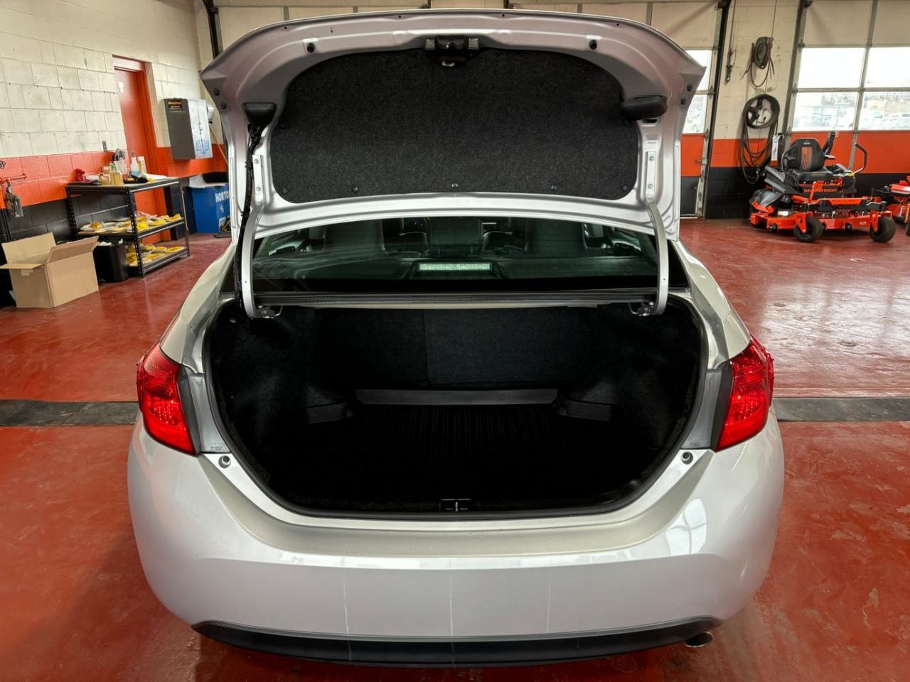 2019 Toyota Corolla SE Franklin OH