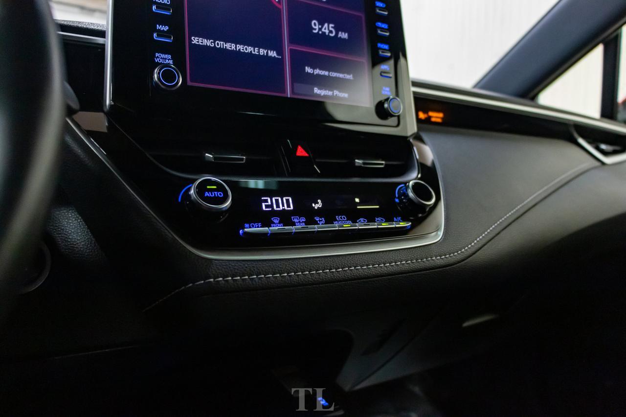 2019 Toyota Corolla SE Hatchback BCam Bluetooth Red Deer AB