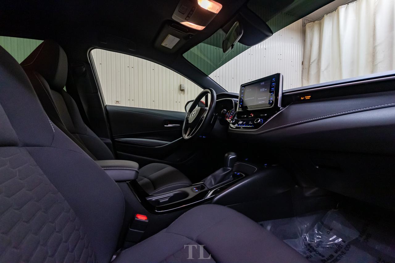 2019 Toyota Corolla SE Hatchback BCam Bluetooth Red Deer AB
