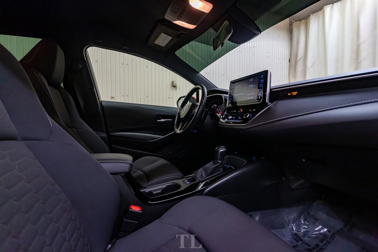 2019 Toyota Corolla SE Hatchback BCam Bluetooth Red Deer AB