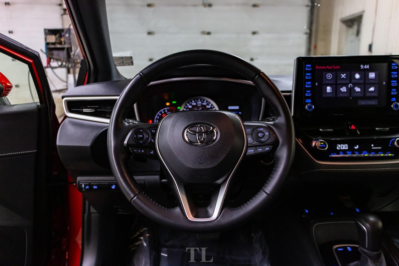2019 Toyota Corolla SE Hatchback BCam Bluetooth Red Deer AB