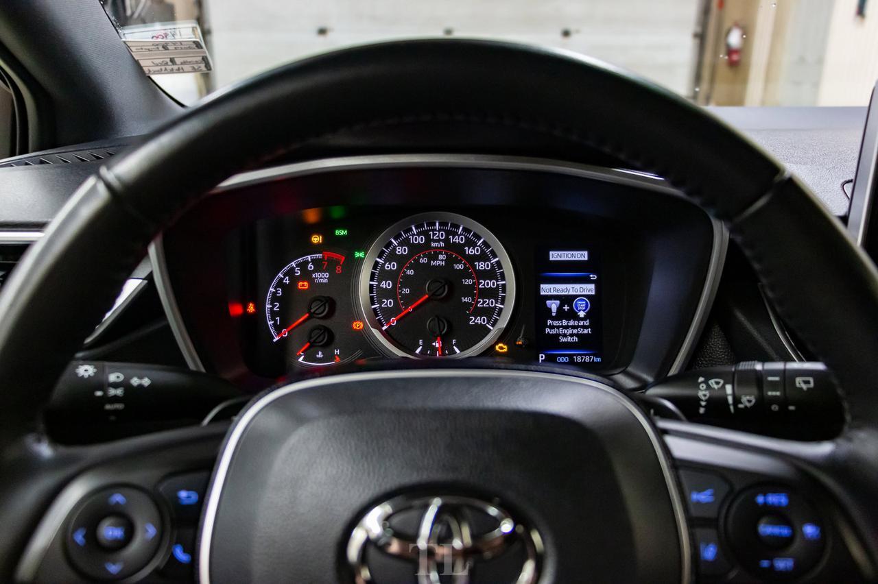 2019 Toyota Corolla SE Hatchback BCam Bluetooth Red Deer AB