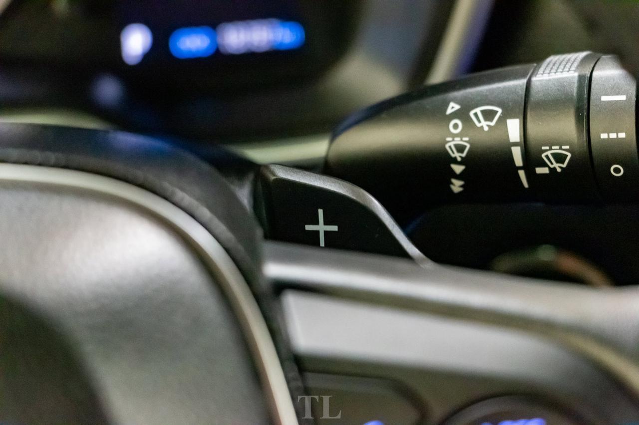 2019 Toyota Corolla SE Hatchback BCam Bluetooth Red Deer AB