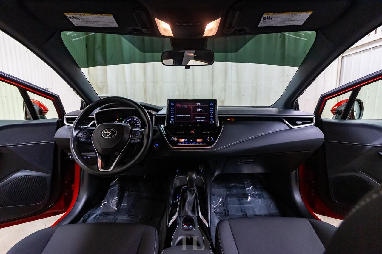 2019 Toyota Corolla SE Hatchback BCam Bluetooth Red Deer AB