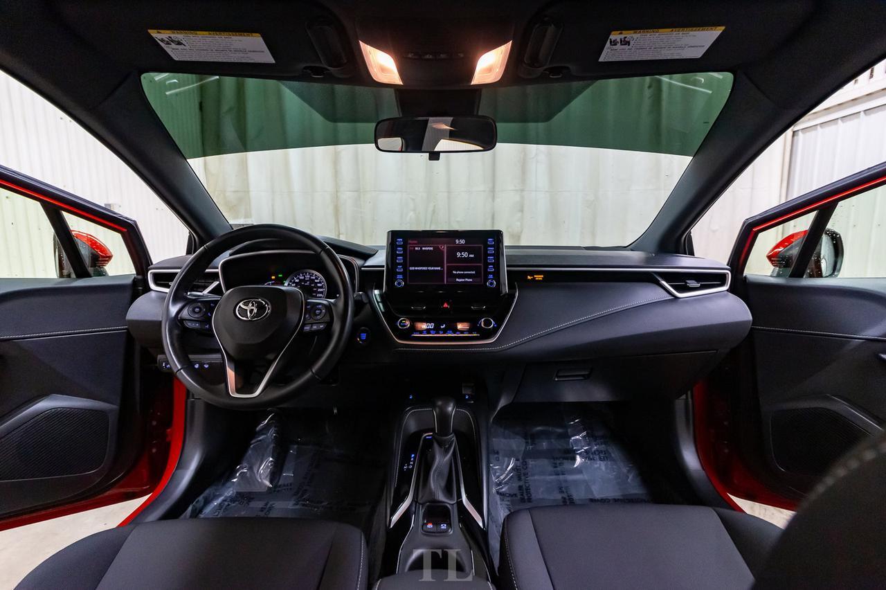 2019 Toyota Corolla SE Hatchback BCam Bluetooth Red Deer AB