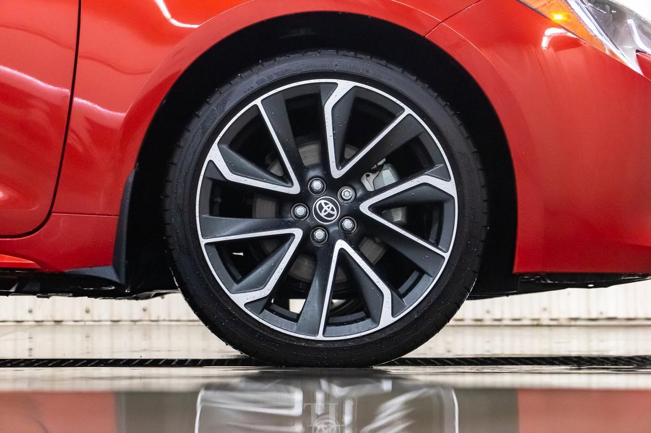 2019 Toyota Corolla SE Hatchback BCam Bluetooth Red Deer AB