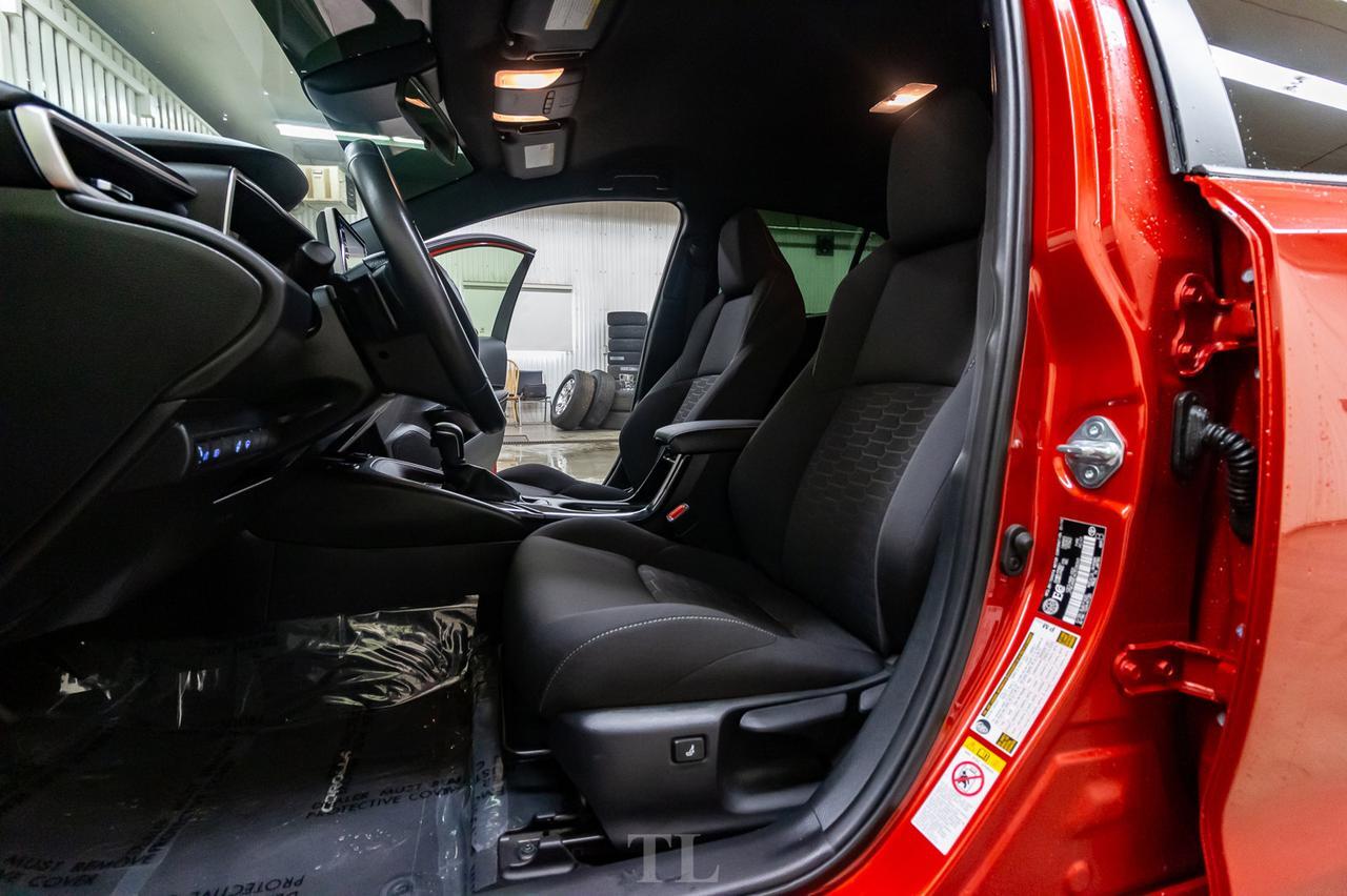 2019 Toyota Corolla SE Hatchback BCam Bluetooth Red Deer AB