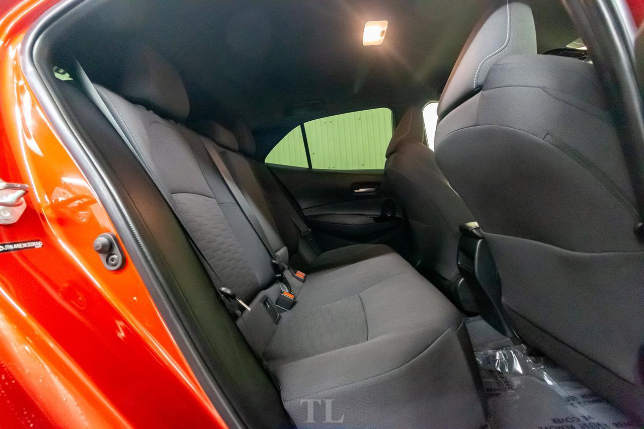 2019 Toyota Corolla SE Hatchback BCam Bluetooth Red Deer AB