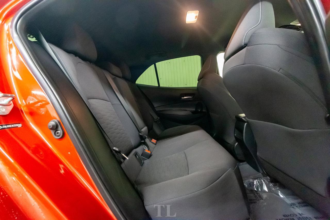 2019 Toyota Corolla SE Hatchback BCam Bluetooth Red Deer AB