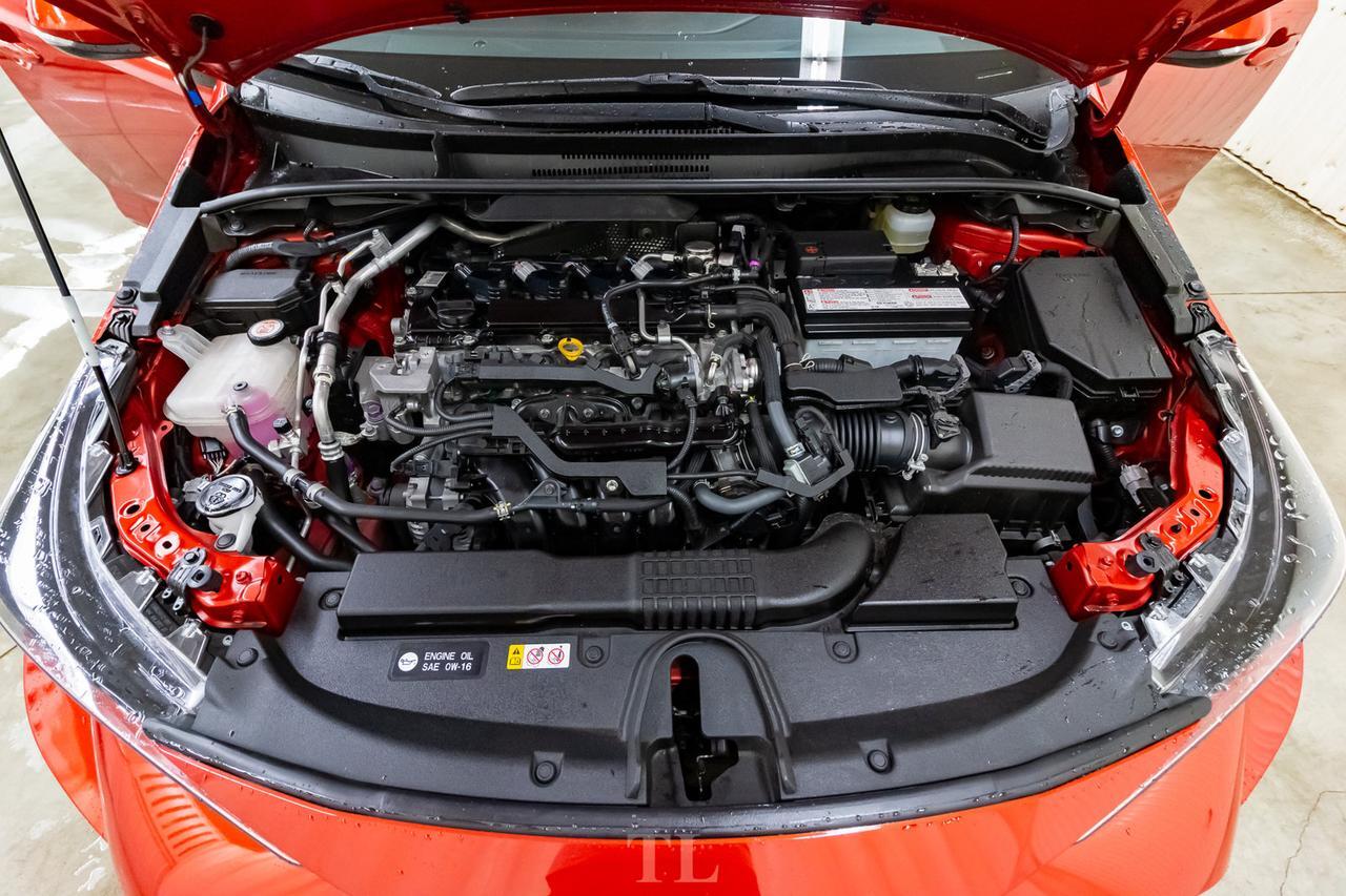 2019 Toyota Corolla SE Hatchback BCam Bluetooth Red Deer AB