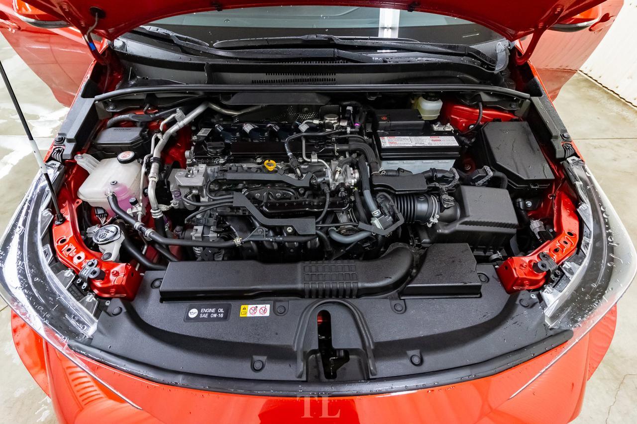 2019 Toyota Corolla SE Hatchback BCam Bluetooth Red Deer AB