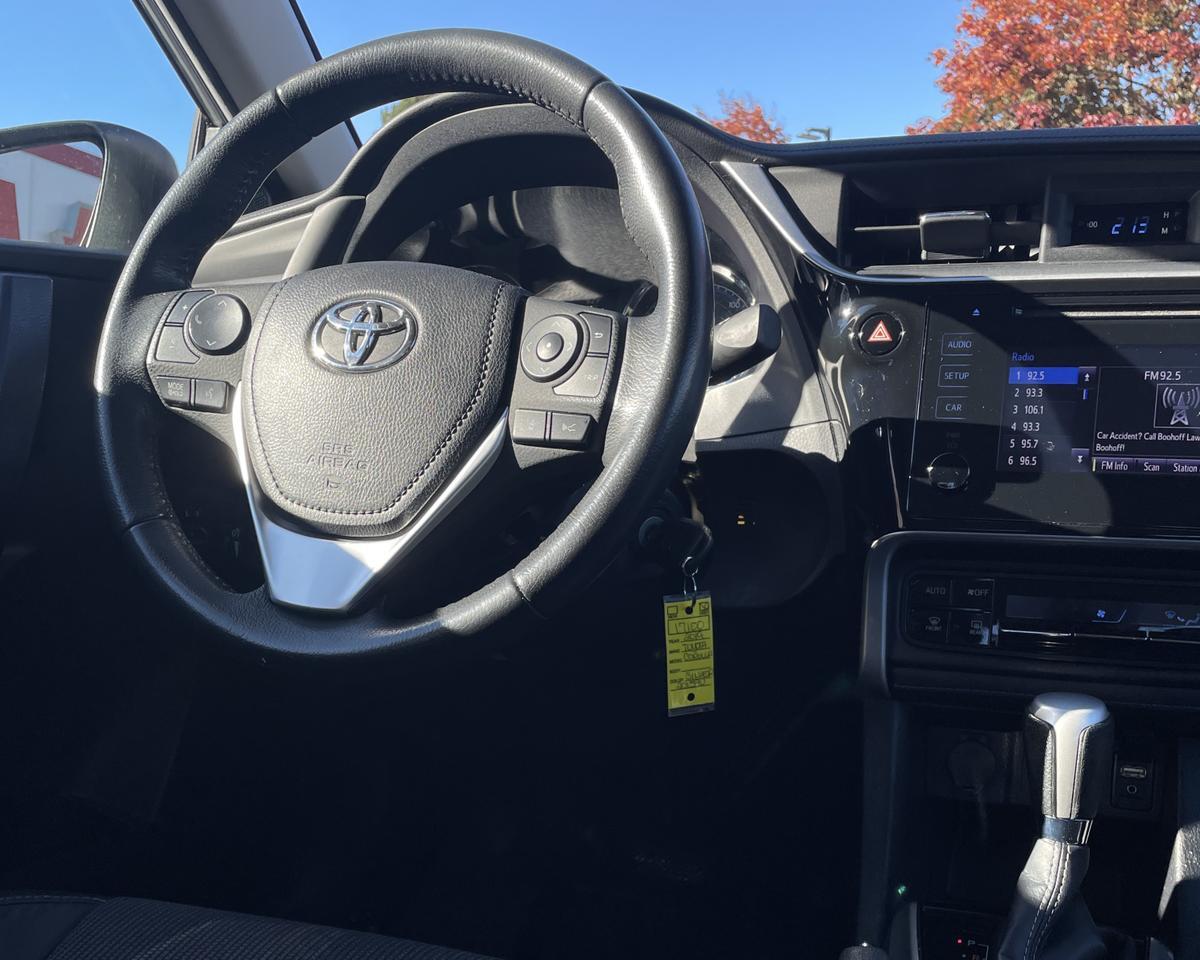2019 Toyota Corolla SE Sedan 4D Port Orchard WA