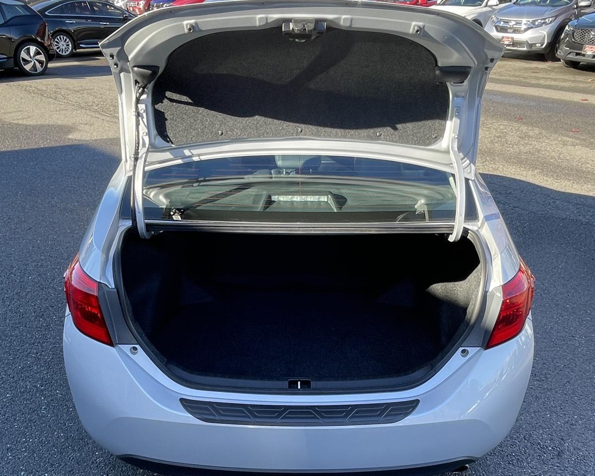 2019 Toyota Corolla SE Sedan 4D Port Orchard WA