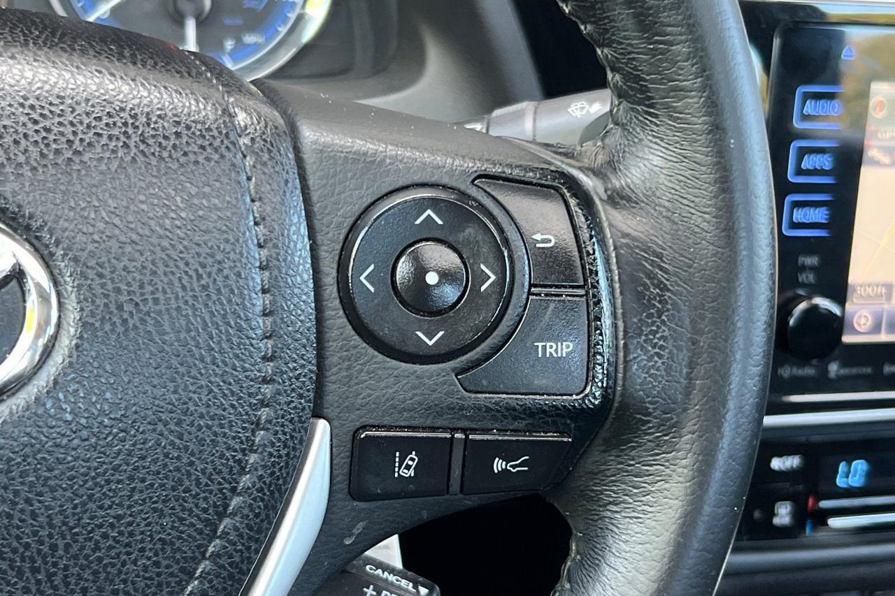 2019 Toyota Corolla XLE Roseville CA