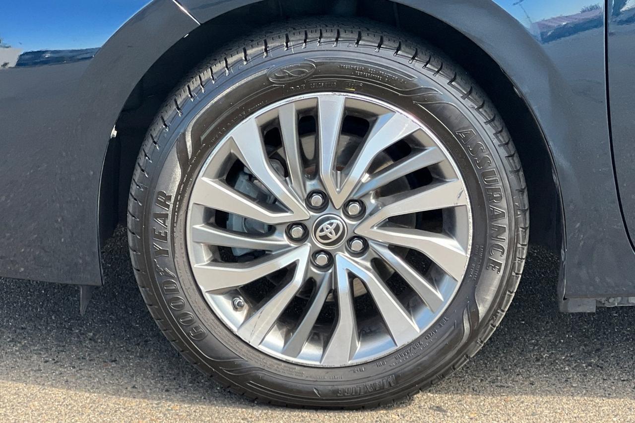 2019 Toyota Corolla XLE Roseville CA