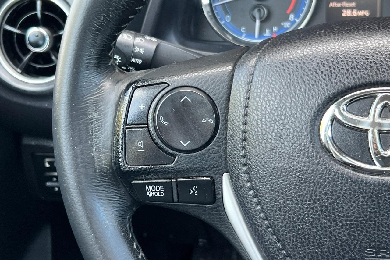 2019 Toyota Corolla XLE Roseville CA