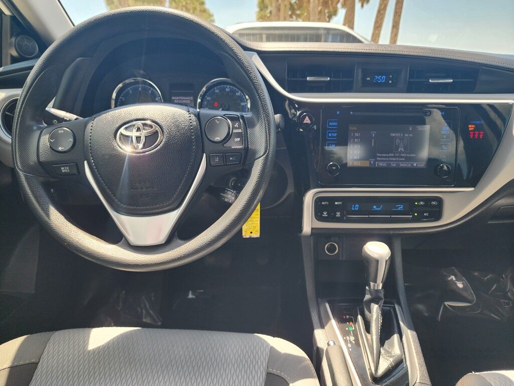 2019 Toyota Corolla XLE~ACCIDENT AVOIDANCE SYSTEMS~ADAPTIVE CRUISE CONTROL~BLUETOOTH~HEATED SIDE MIRRORS Sarasota FL