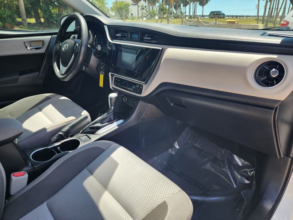 2019 Toyota Corolla XLE~ACCIDENT AVOIDANCE SYSTEMS~ADAPTIVE CRUISE CONTROL~BLUETOOTH~HEATED SIDE MIRRORS Sarasota FL
