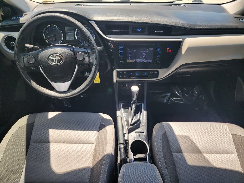 2019 Toyota Corolla XLE~ACCIDENT AVOIDANCE SYSTEMS~ADAPTIVE CRUISE CONTROL~BLUETOOTH~HEATED SIDE MIRRORS Sarasota FL