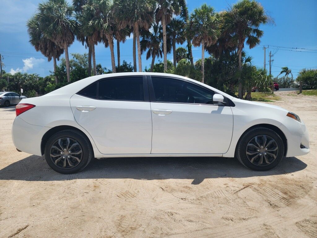 2019 Toyota Corolla XLE~ACCIDENT AVOIDANCE SYSTEMS~ADAPTIVE CRUISE CONTROL~BLUETOOTH~HEATED SIDE MIRRORS Sarasota FL
