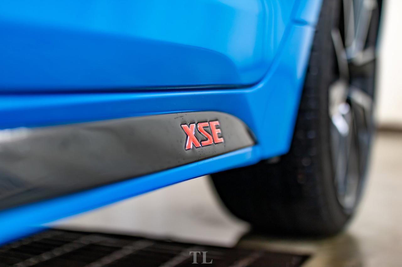 2019 Toyota Corolla XSE Hatchback Nav BCam Red Deer AB