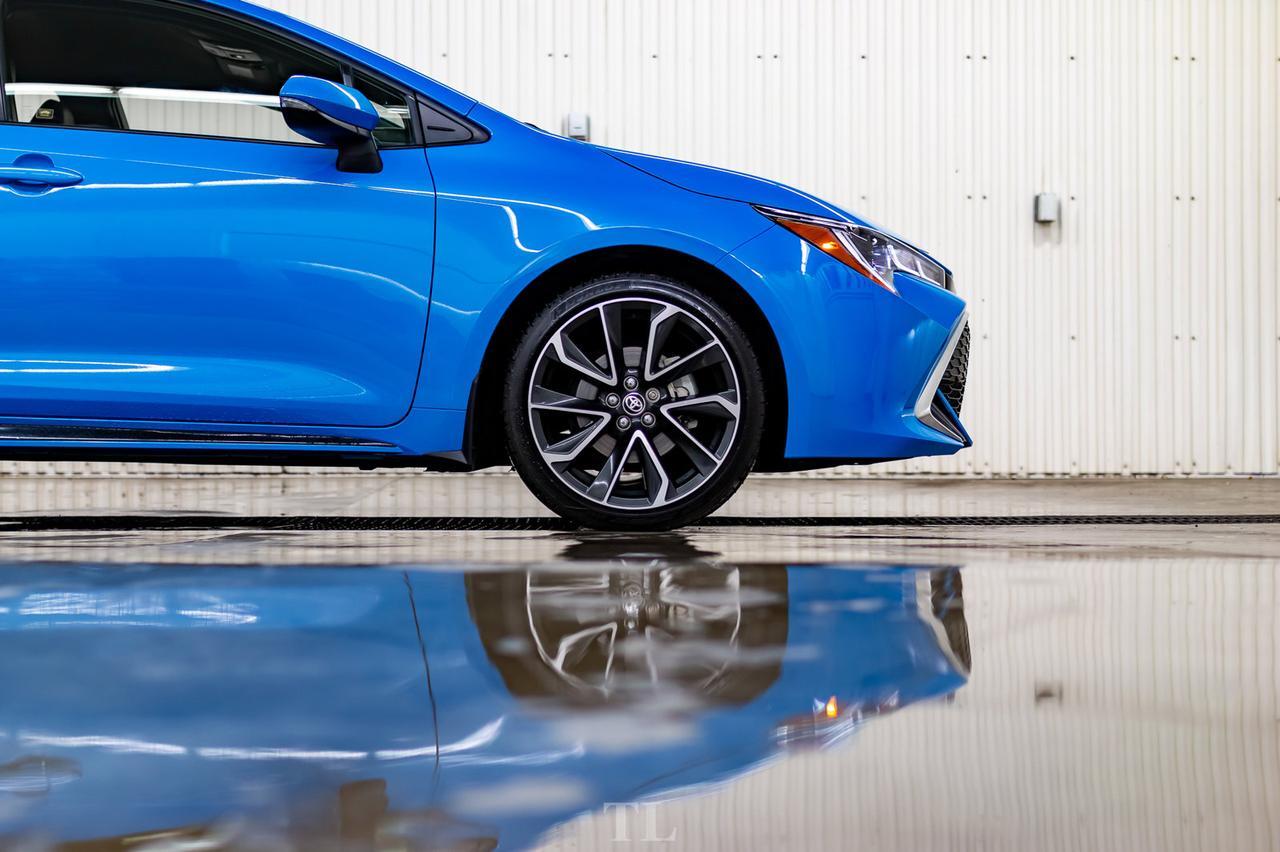 2019 Toyota Corolla XSE Hatchback Nav BCam Red Deer AB