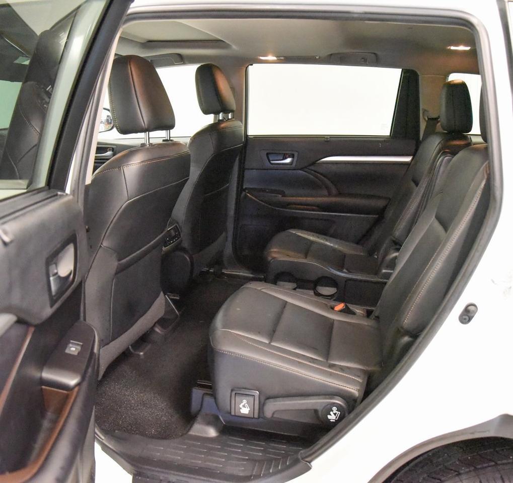 2019 Toyota Highlander Akron