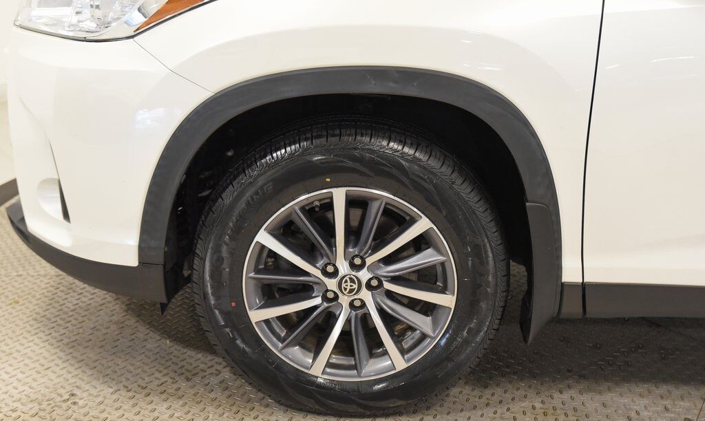 2019 Toyota Highlander Akron