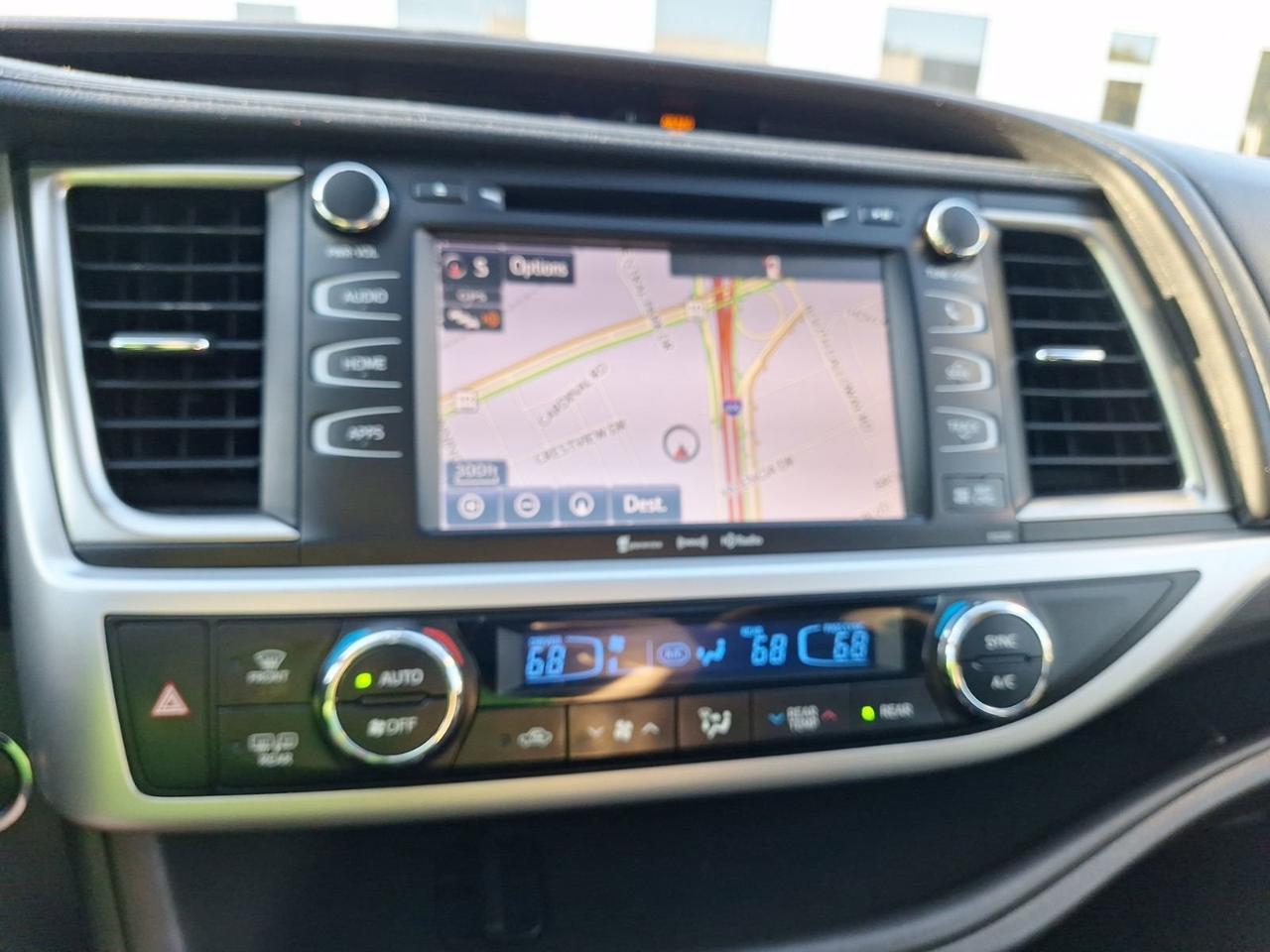 2019 Toyota Highlander Hurst TX