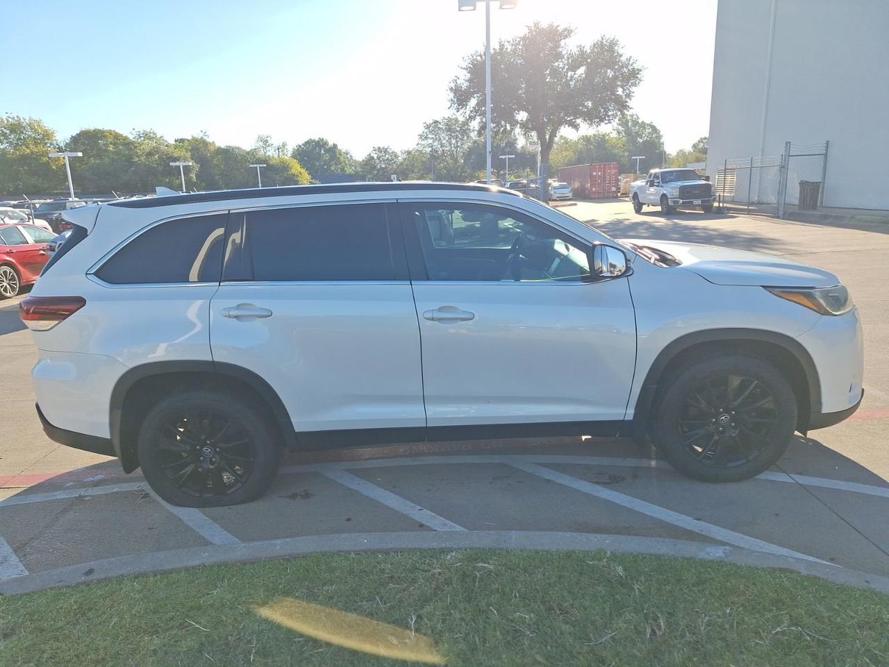 2019 Toyota Highlander Hurst TX