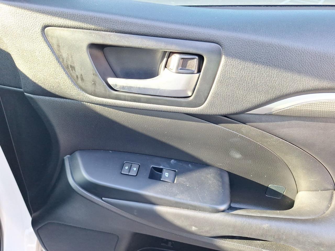 2019 Toyota Highlander Hurst TX