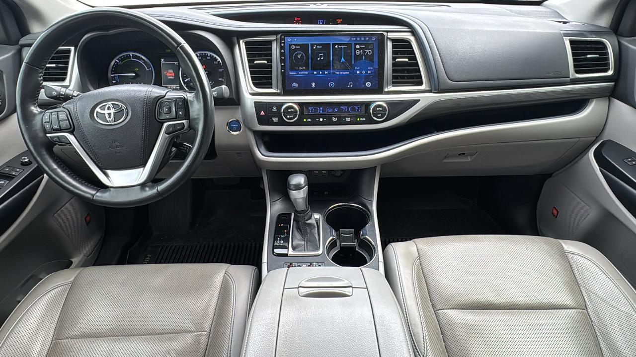 2019 Toyota Highlander  Selma TX